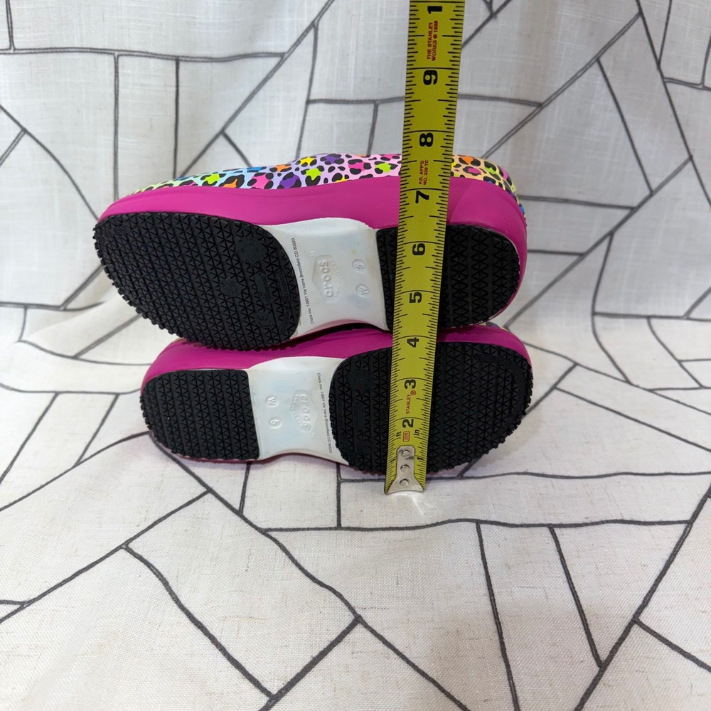 Crocs Lisa Frank Neria Pro II Clog Size 5 Womens Rainbow Leopard Slip Resistant - Picture 8 of 11